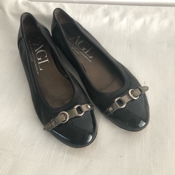 Agl Shoes - 🦋 3/$15 AGL ballet flats black size 9